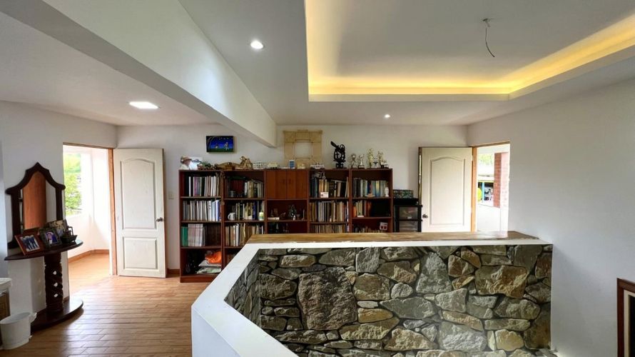 Finca en venta en Llanitos, Manizales, 3200 m² · foto 9 de 24
