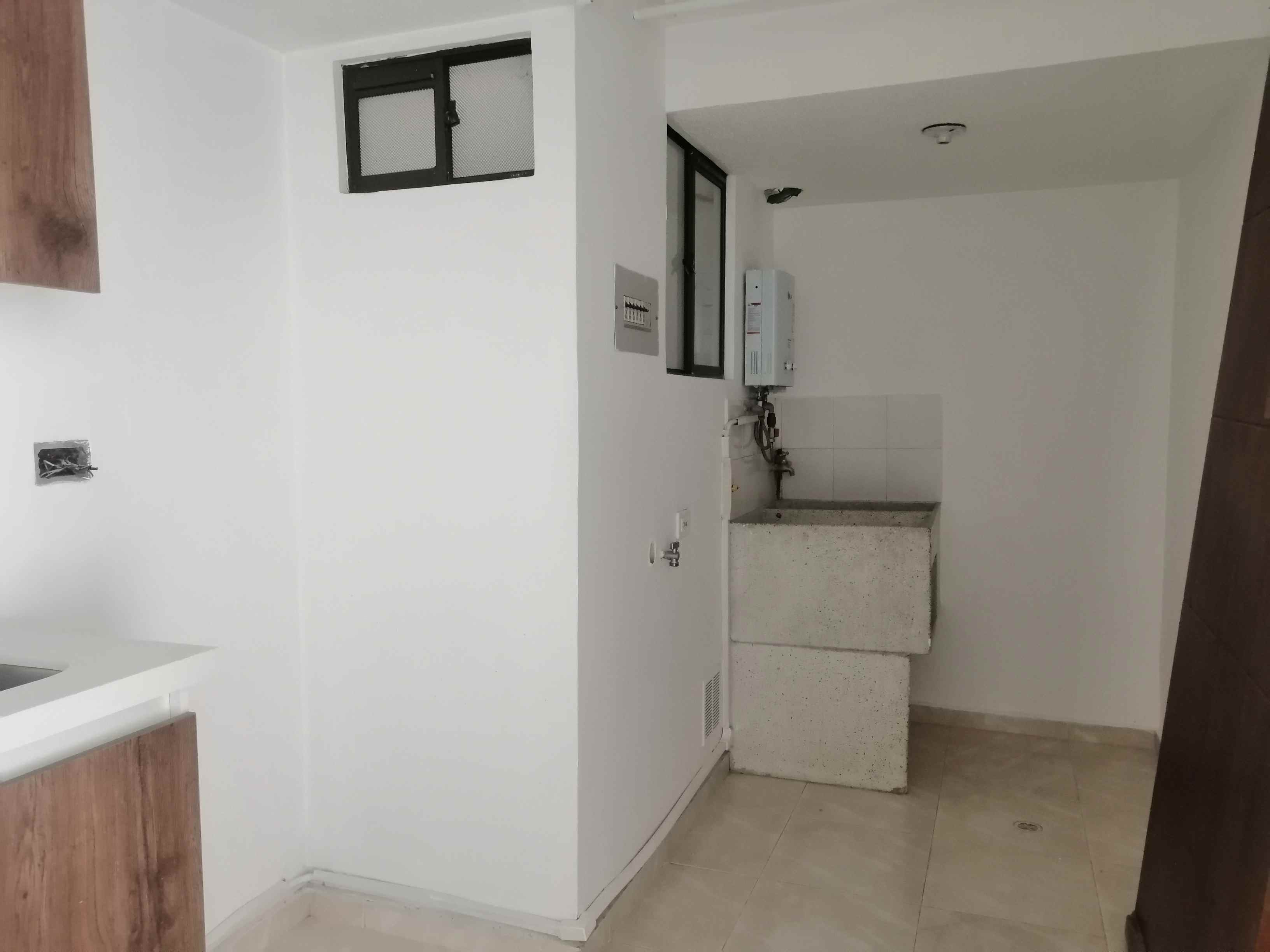 Apartamento en venta en Pinares, Pereira · foto 8 de 22