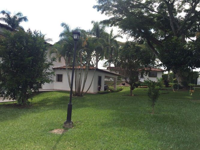 Casa de 6 alcobas en venta en Maravelez, Armenia, 500 m² · foto 3 de 12