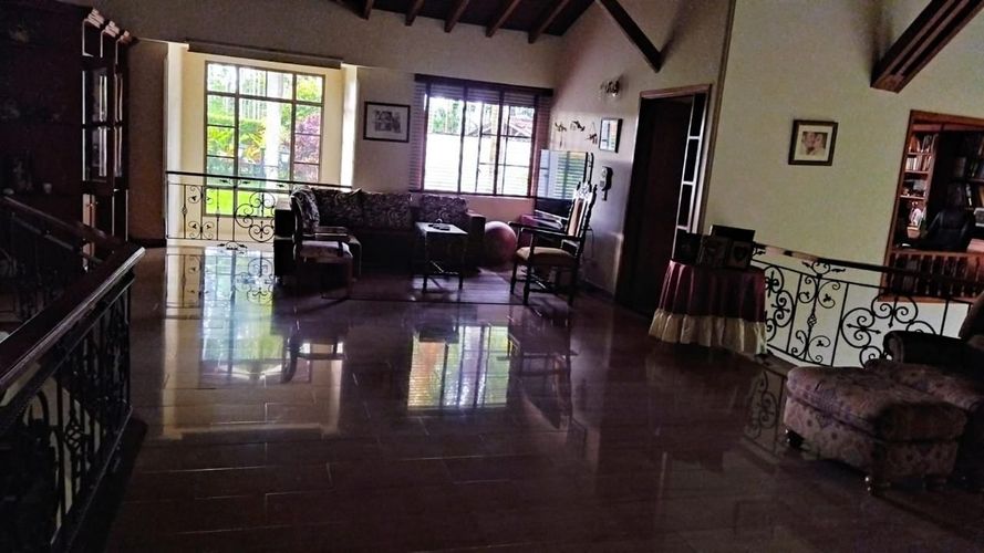 Casa de 6 alcobas en venta en Maravelez, Armenia, 500 m² · foto 9 de 12