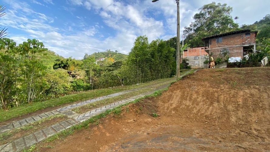 Lote en venta en Combia, Pereira, 2000 m² · foto 4 de 14