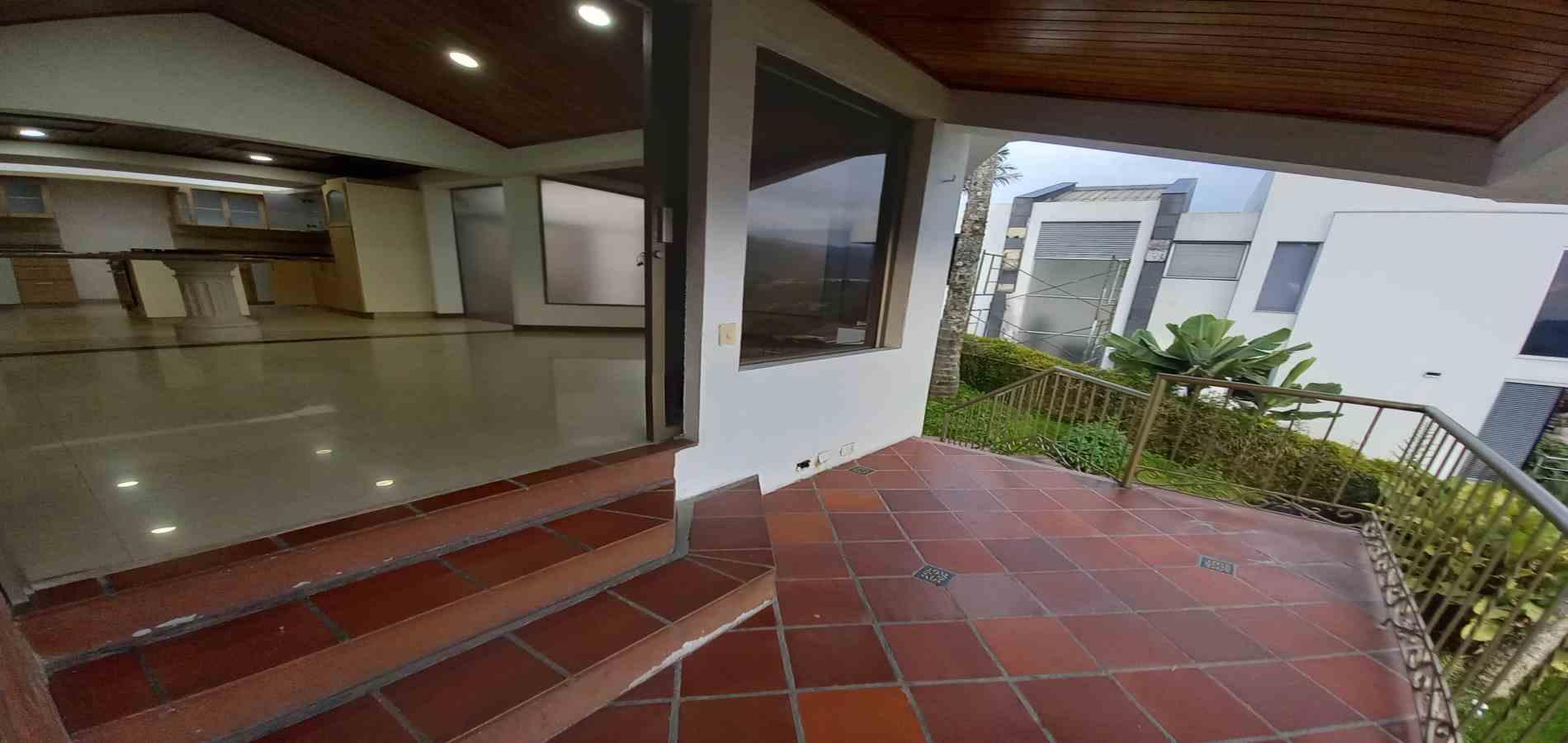 Casa en venta en El Trebol, Manizales · foto 7 de 24