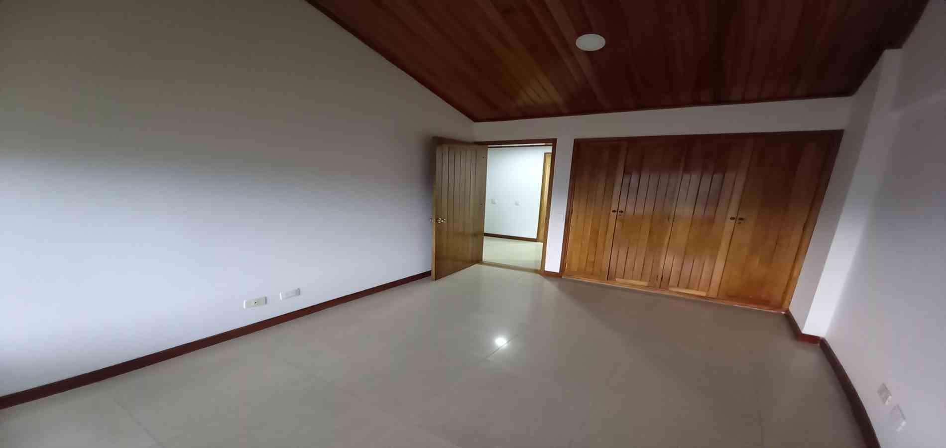 Casa en venta en El Trebol, Manizales · foto 17 de 24