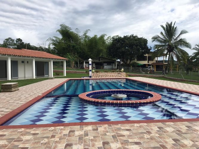 Finca en venta en Kilometro 41, Manizales, 2673 m² · foto 14 de 24