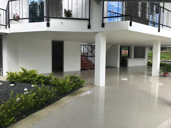 Finca en venta en Kilometro 41, Manizales, 2673 m² · foto 12 de 24