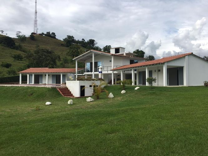 Finca en venta en Kilometro 41, Manizales, 2673 m² · foto 4 de 24