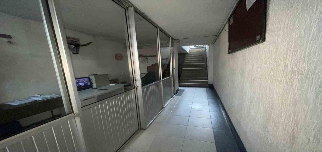 Edificio en venta en Asentamiento Gaitan Bajo, Armenia, 1900 m² · foto 17 de 17