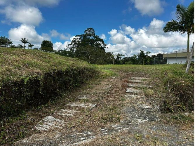 Lote en venta en Condina, Pereira · foto 7 de 17