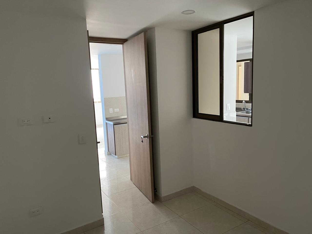 Casa en venta en Berlin, Pereira · foto 2 de 19