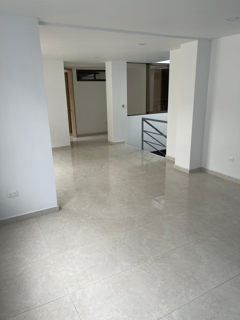 Casa en venta en Berlin, Pereira · foto 7 de 19