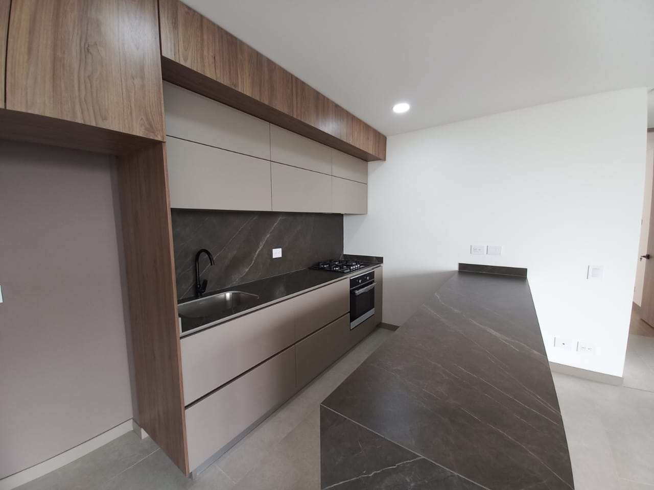 Apartamento en venta en Cerritos, Pereira · foto 8 de 16