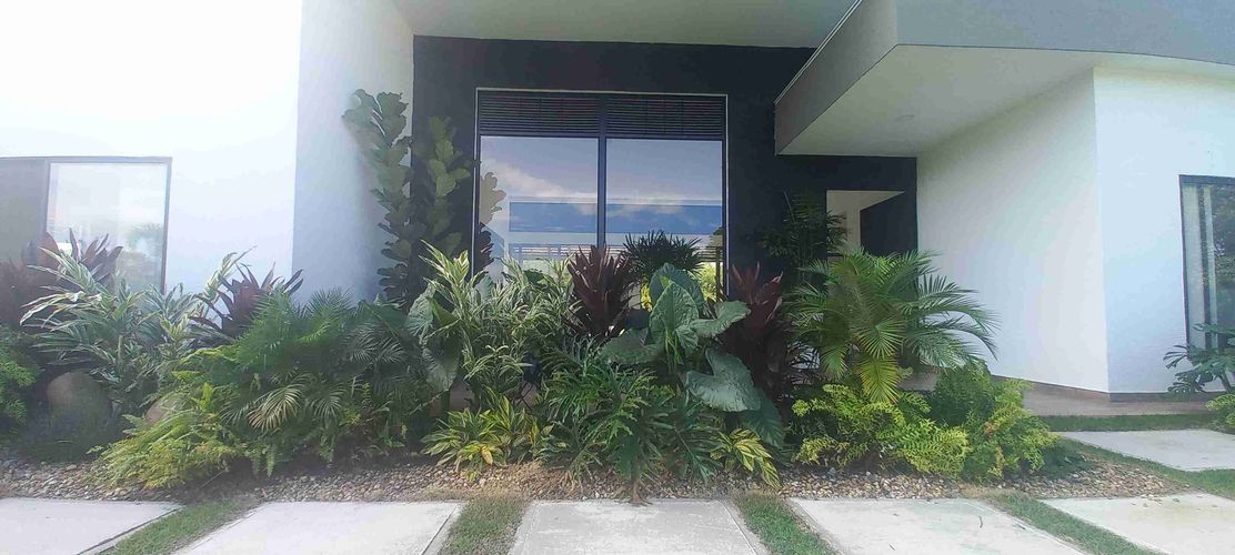 Casa de 5 alcobas en venta en Puerto Espejo, Armenia, 456 m² · foto 2 de 24