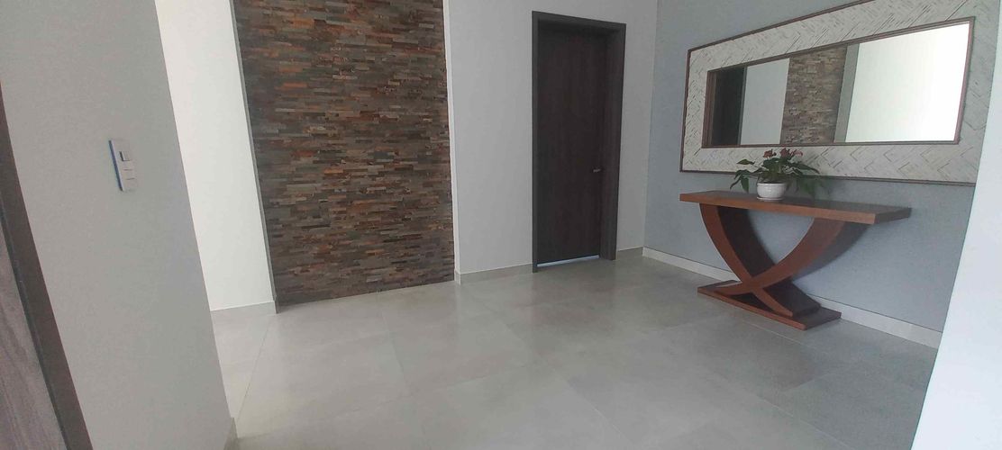 Casa de 5 alcobas en venta en Puerto Espejo, Armenia, 456 m² · foto 15 de 24