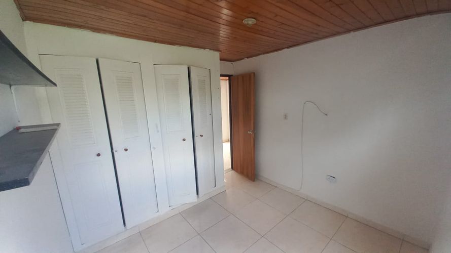 Casa de 4 alcobas en venta en Limonar I, Armenia, 108 m² · foto 2 de 19