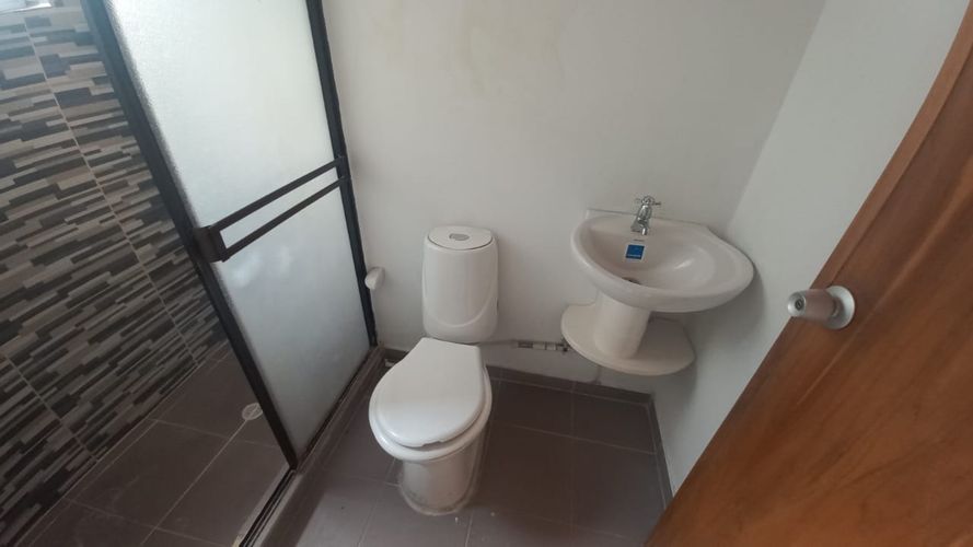 Casa de 4 alcobas en venta en Limonar I, Armenia, 108 m² · foto 11 de 19