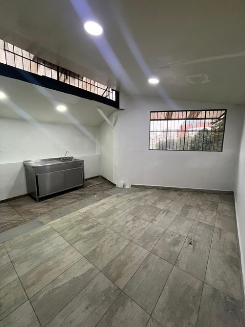 Local en arriendo en Milan, Manizales, 100 m² · foto 8 de 12