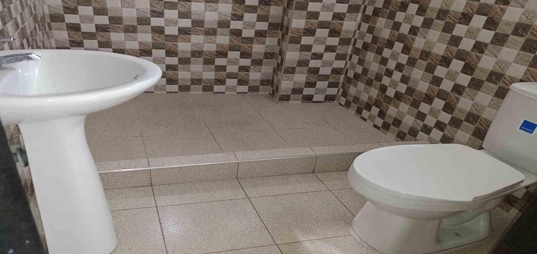 Casa de 7 alcobas en venta en La Cabaña, Armenia, 248 m² · foto 7 de 24
