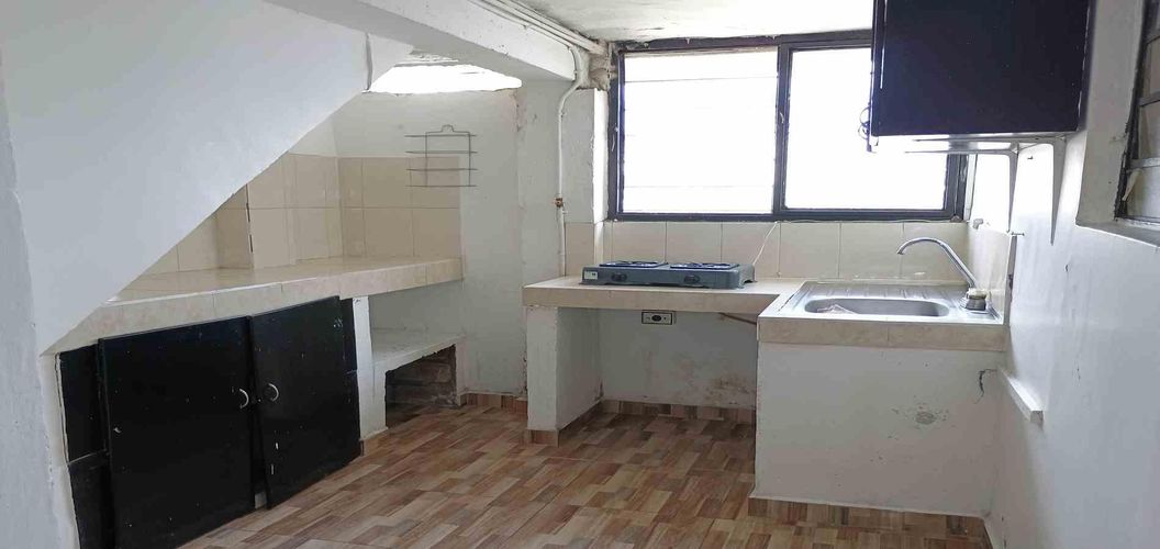 Casa de 7 alcobas en venta en La Cabaña, Armenia, 248 m² · foto 12 de 24