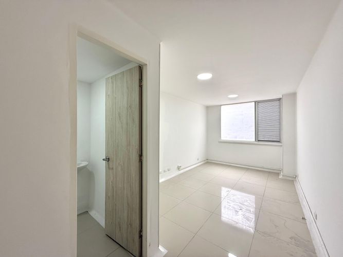 Consultorio en arriendo en Sector Plaza De Bolivar, Pereira, 38 m² · foto 5 de 11
