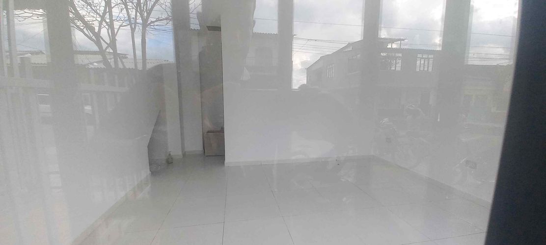 Local en venta en Ciudad Dorada, Armenia, 82 m² · foto 3 de 6