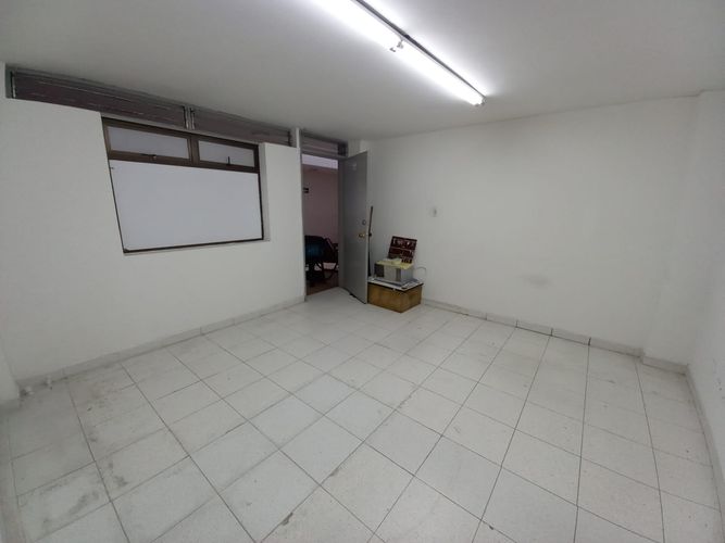 Oficina en arriendo en El Centro, Manizales, 17 m² · foto 2 de 19