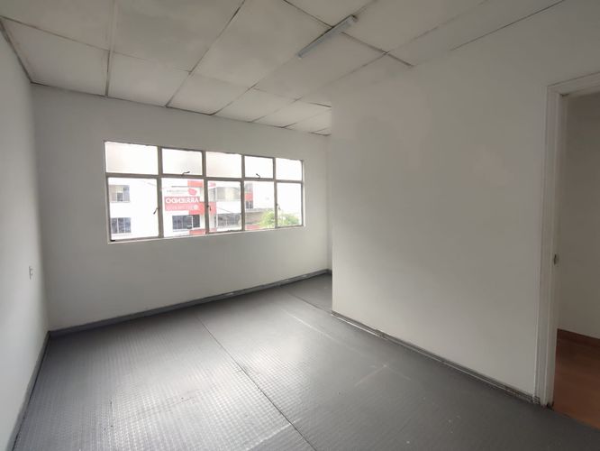 Oficina en arriendo en San Jose Sur, Pereira, 120 m² · foto 16 de 22