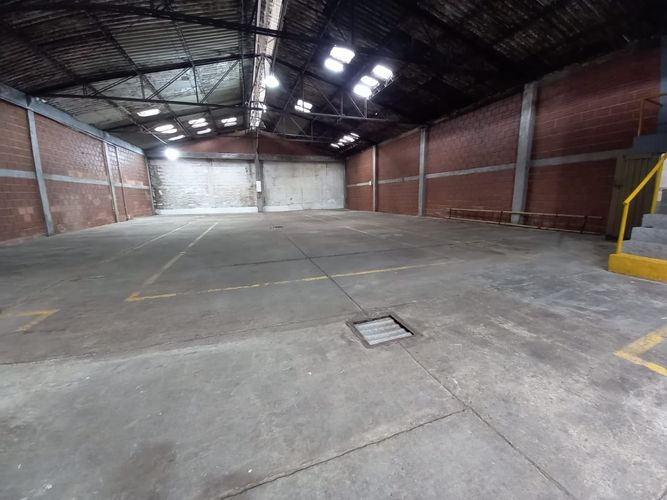Bodega en venta en Liborio, Manizales, 430 m² · foto 7 de 24