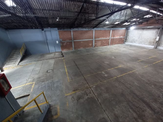 Bodega en venta en Liborio, Manizales, 430 m² · foto 11 de 24