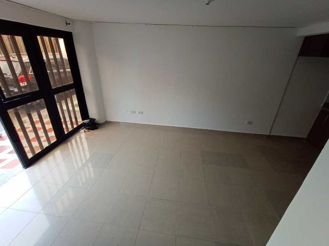 Casa en venta en Ciudadela Comfamiliar Ii, Pereira · foto 3 de 10