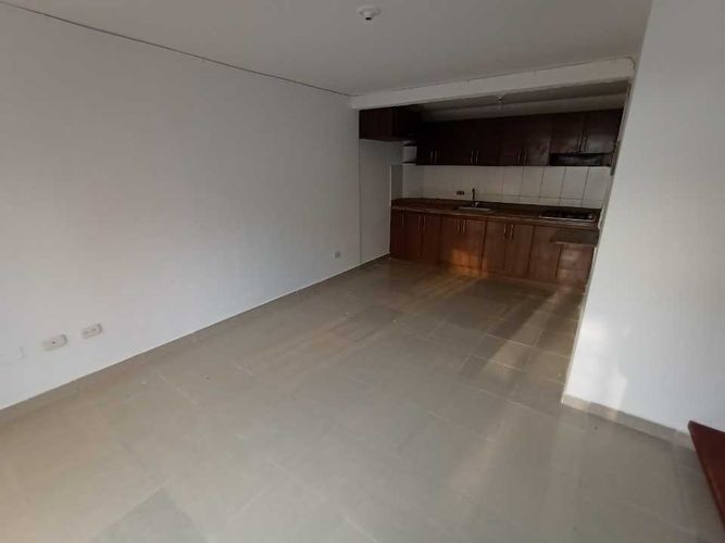 Casa en venta en Ciudadela Comfamiliar Ii, Pereira · foto 4 de 10