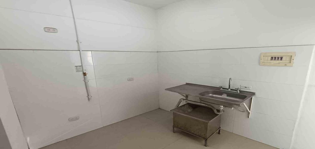 Local en arriendo en Sector Parque Valencia, Armenia, 14 m² · foto 7 de 22