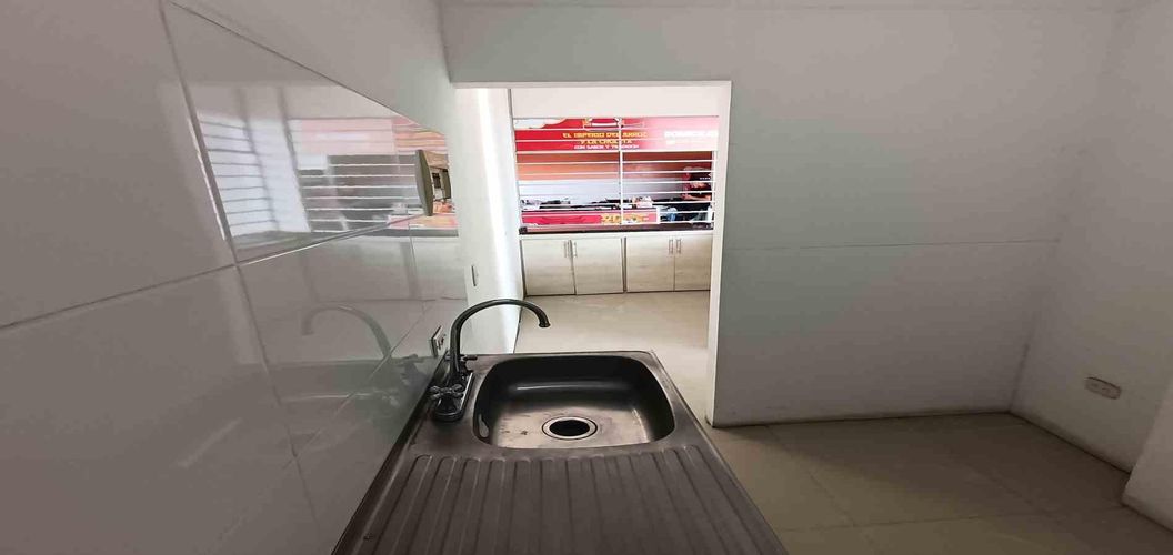 Local en arriendo en Sector Parque Valencia, Armenia, 14 m² · foto 10 de 22