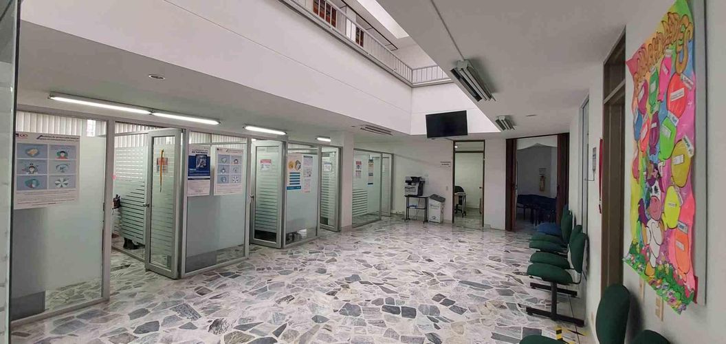 Edificio en venta en Versalles, Manizales, 590 m² · foto 7 de 24