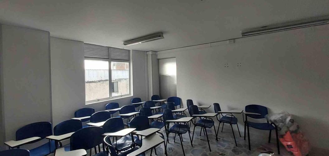 Edificio en venta en Versalles, Manizales, 590 m² · foto 9 de 24