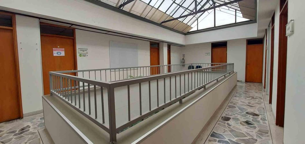 Edificio en venta en Versalles, Manizales, 590 m² · foto 14 de 24