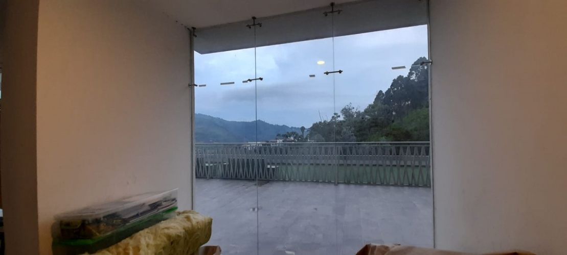 Local en venta en Avenida Alberto Mendoza, Manizales, 121 m² · foto 8 de 13