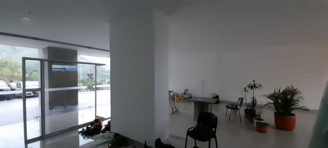 Local en venta en Avenida Alberto Mendoza, Manizales, 121 m² · foto 13 de 13