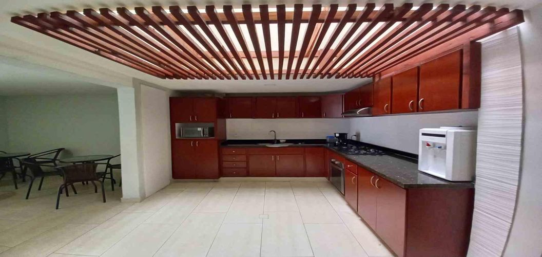 Oficina en arriendo en Maraya, Pereira, 35 m² · foto 15 de 24
