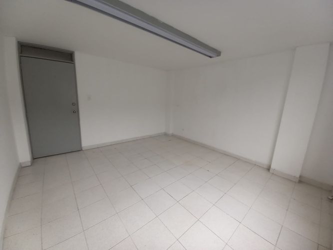 Oficina en arriendo en El Centro, Manizales, 151 m² · foto 17 de 24