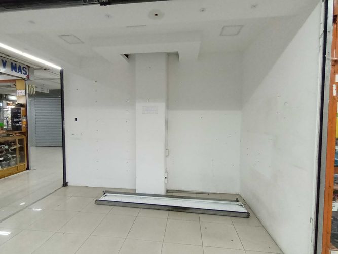 Local en venta en Central, Pereira, 8 m² · foto 13 de 15