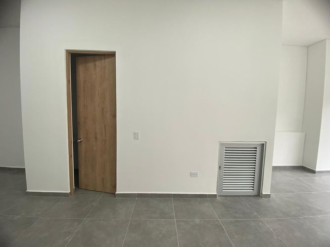 Local en arriendo en Sector Bavaria, Armenia, 55 m² · foto 5 de 9