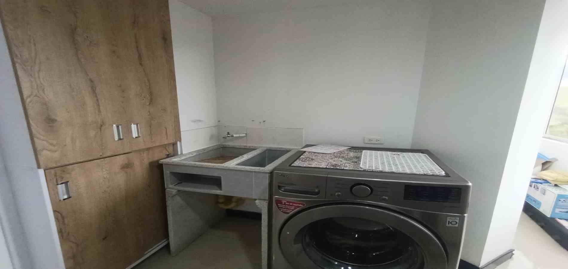 Apartamento en venta en Minitas, Manizales · foto 7 de 19
