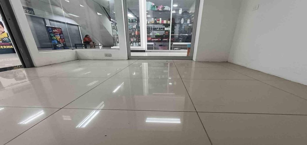 Local en arriendo en Bosques De Pinares, Armenia, 10 m² · foto 7 de 19
