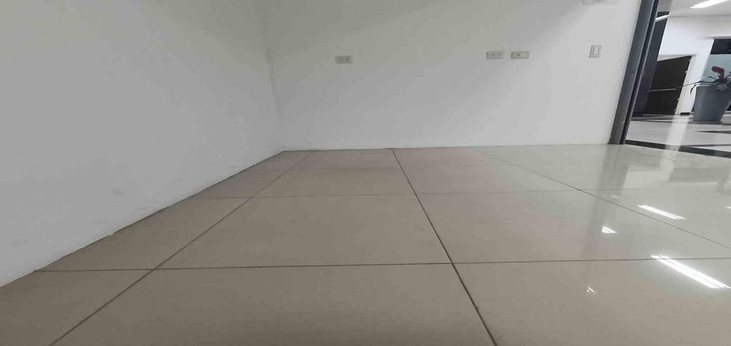 Local en arriendo en Bosques De Pinares, Armenia, 10 m² · foto 8 de 19