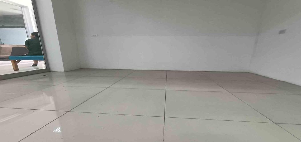 Local en arriendo en Bosques De Pinares, Armenia, 10 m² · foto 9 de 19