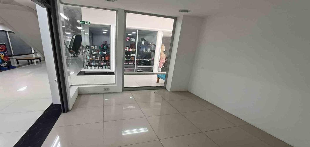 Local en arriendo en Bosques De Pinares, Armenia, 10 m² · foto 17 de 19