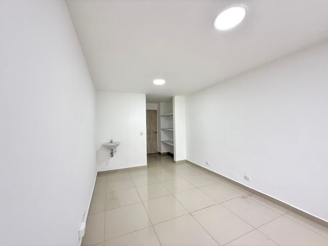 Consultorio en arriendo en Sector Plaza De Bolivar, Pereira, 15 m² · foto 4 de 11
