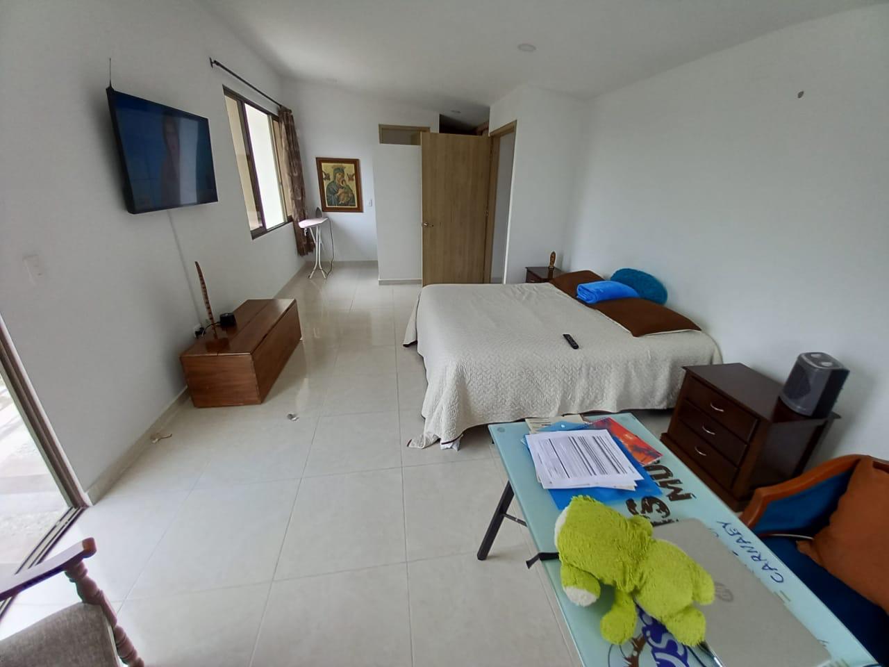Casa en venta en Sector Lago Uribe, Pereira · foto 6 de 24