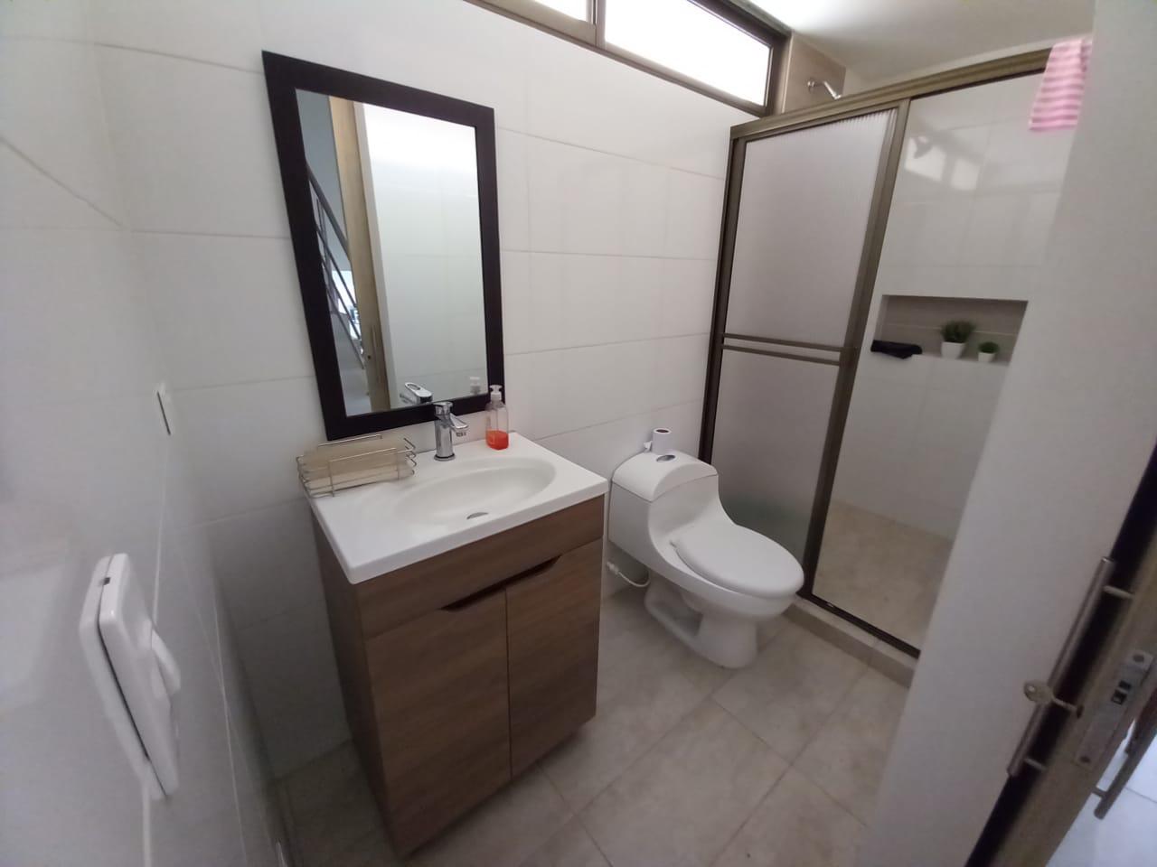Casa en venta en Sector Lago Uribe, Pereira · foto 11 de 24