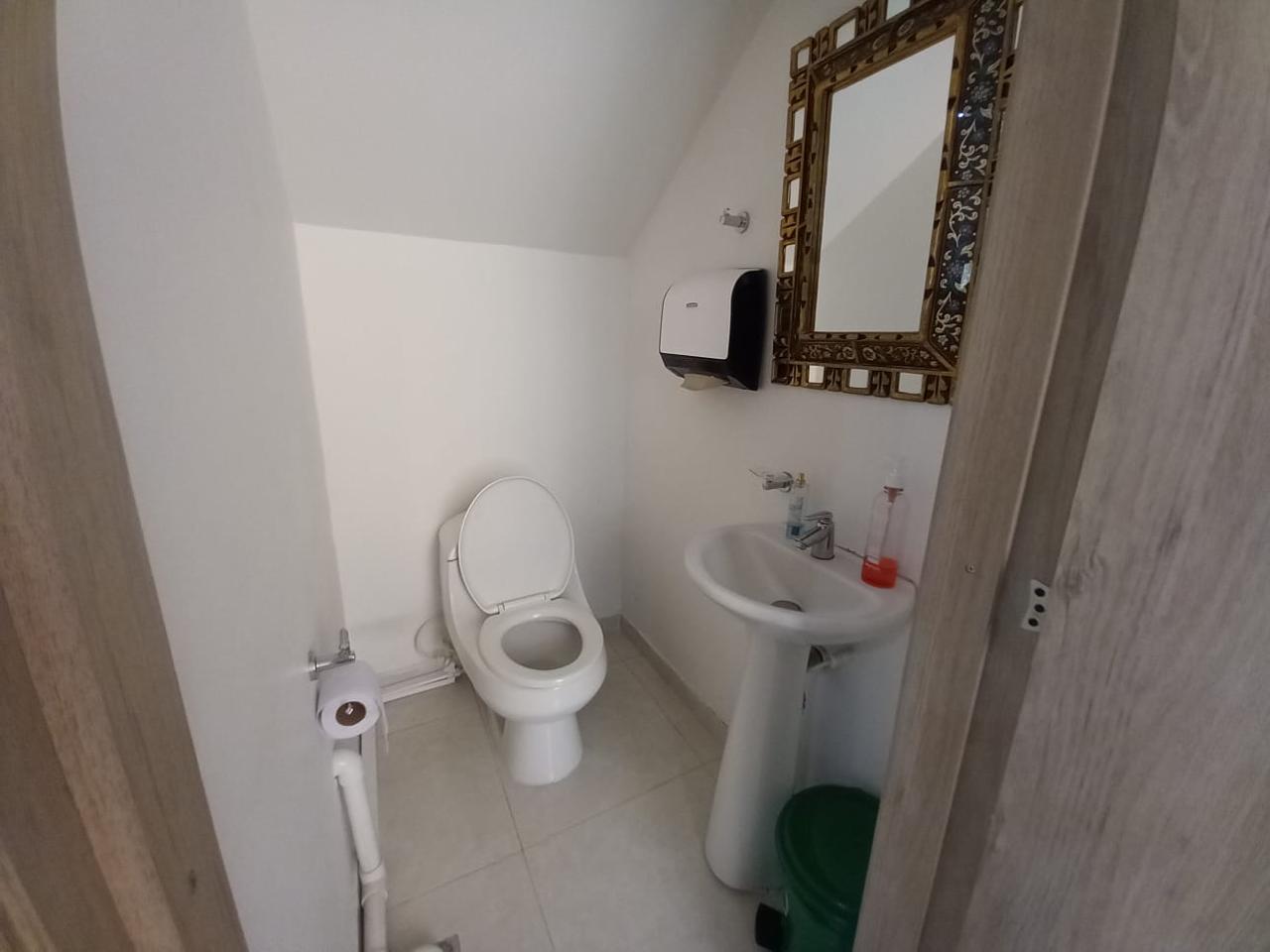Casa en venta en Sector Lago Uribe, Pereira · foto 23 de 24